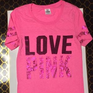 EUC  PINK Victoria’s Secret Top/T-Shirt Small pink
